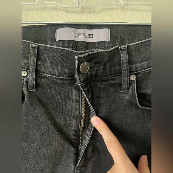 Joe’s Jeans Grayish Black Slim Straight Leg Jeans Womens Size 31/12 - Picture 4 of 13